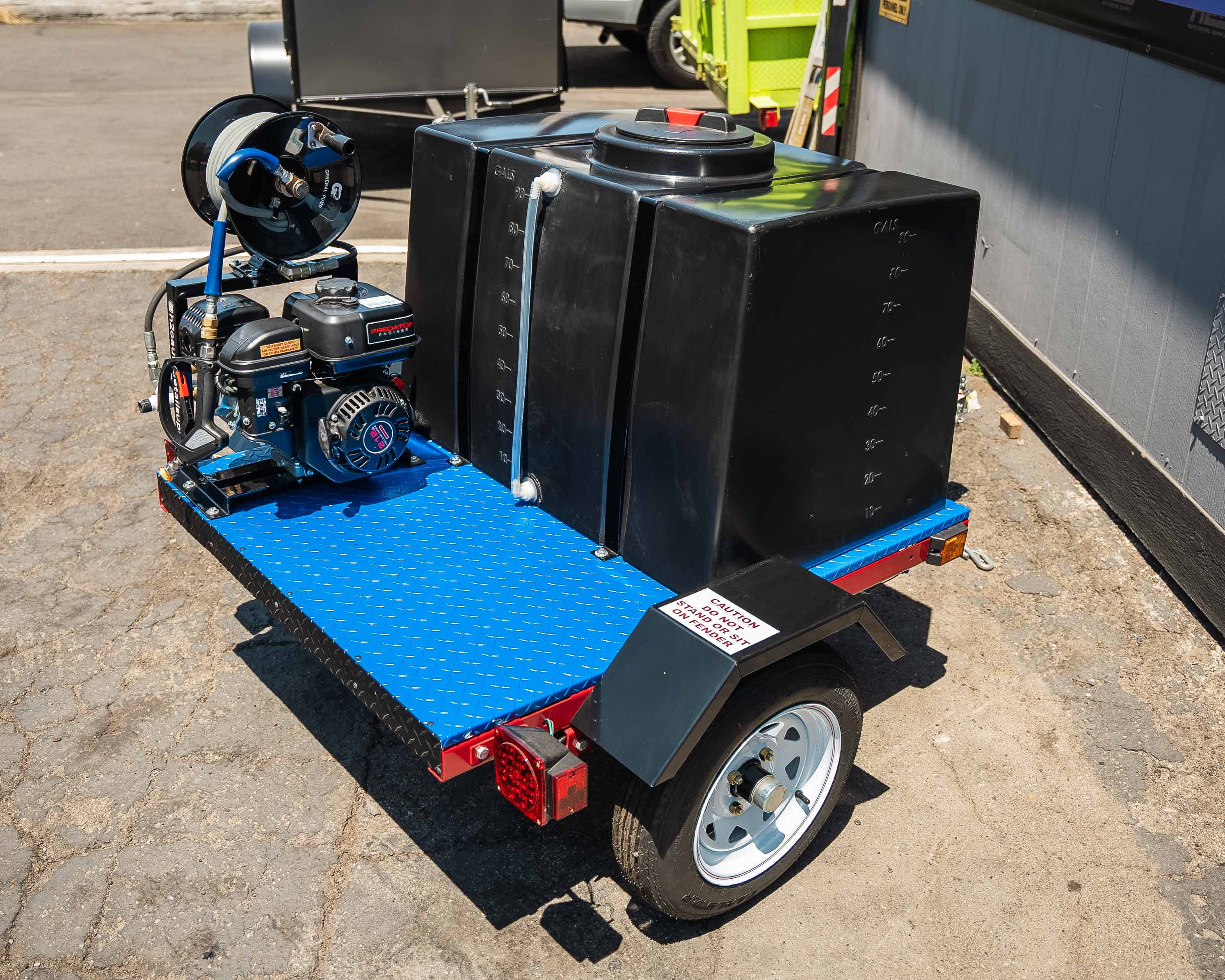 ENTRY-LEVEL 4X4 TRAILER